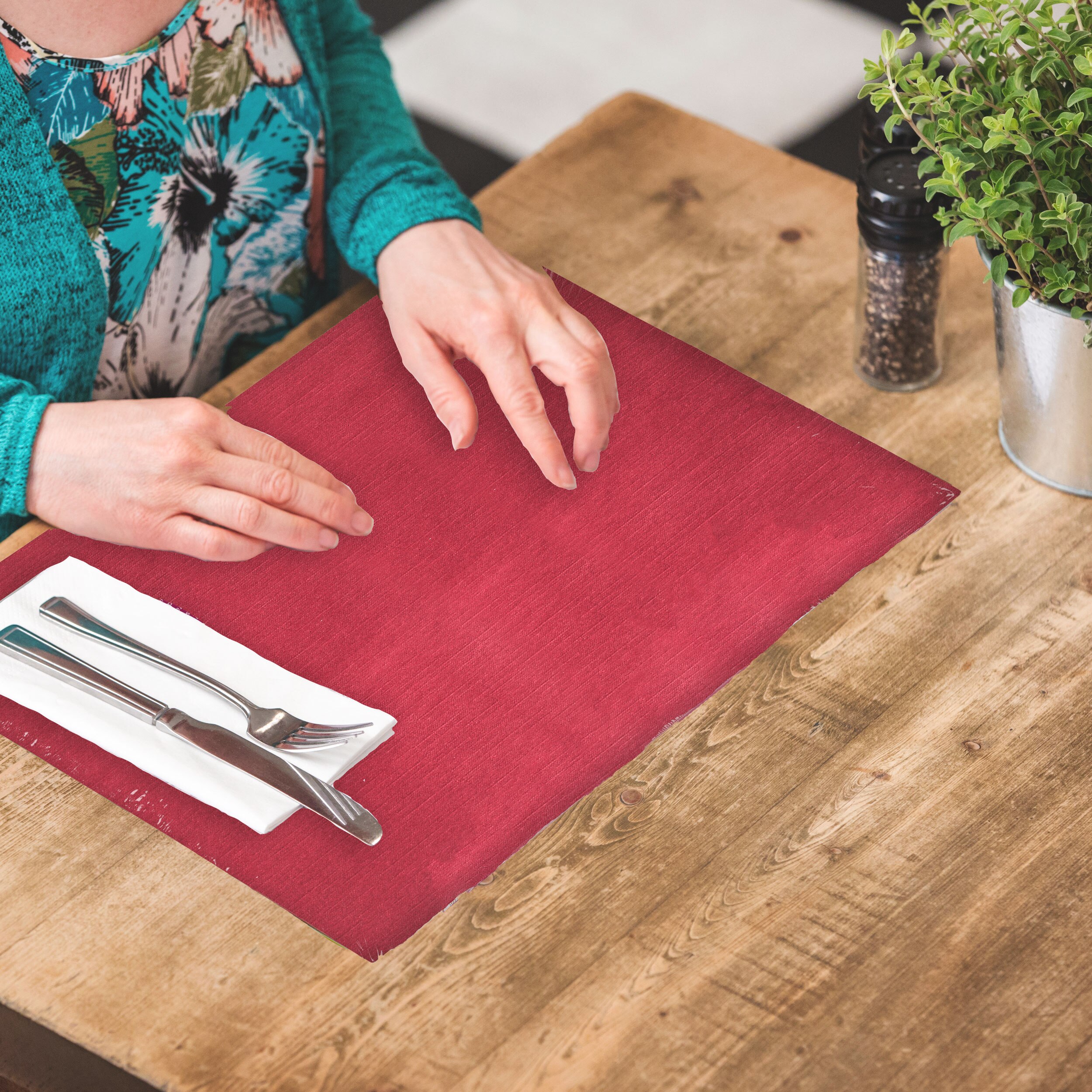 Paper placemats 31 x 42 cm / 500 pcs, 1-ply, burgundy