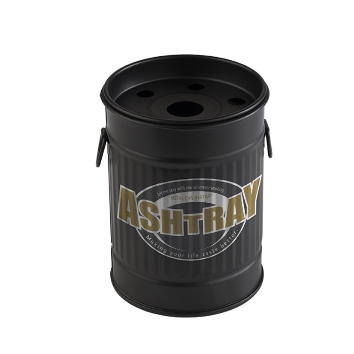 ashtray Smoky