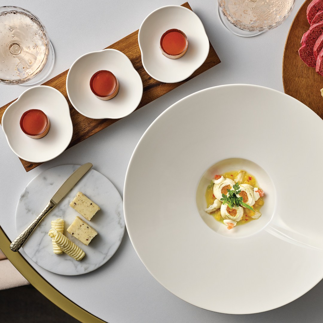 Kumo Plate deep round wide rim 31cm