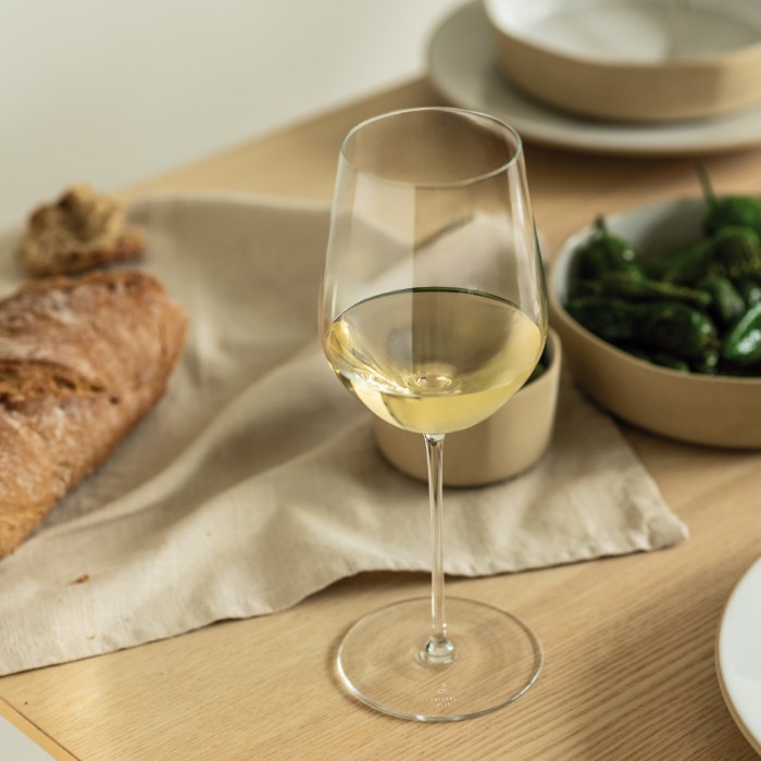 Move white wine glass 517 ml