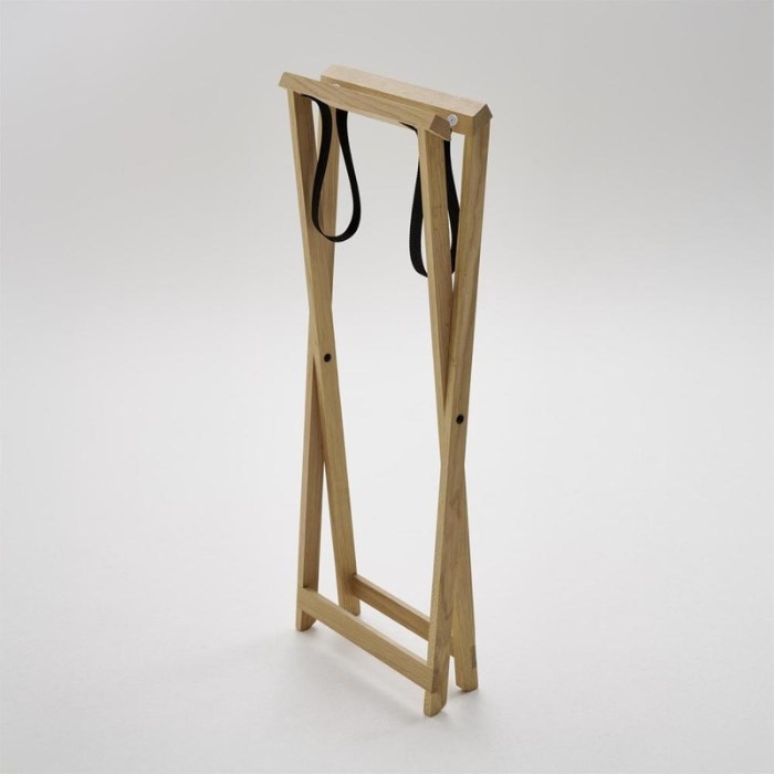 Dřevěný stojan VALO 56x35,5x75 cm