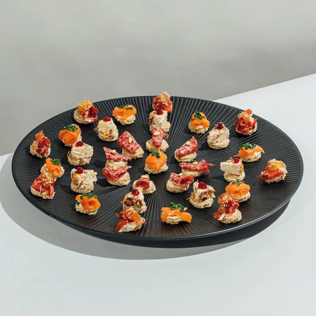 talíř servírovací NERO pr. 50 cm melamin černý