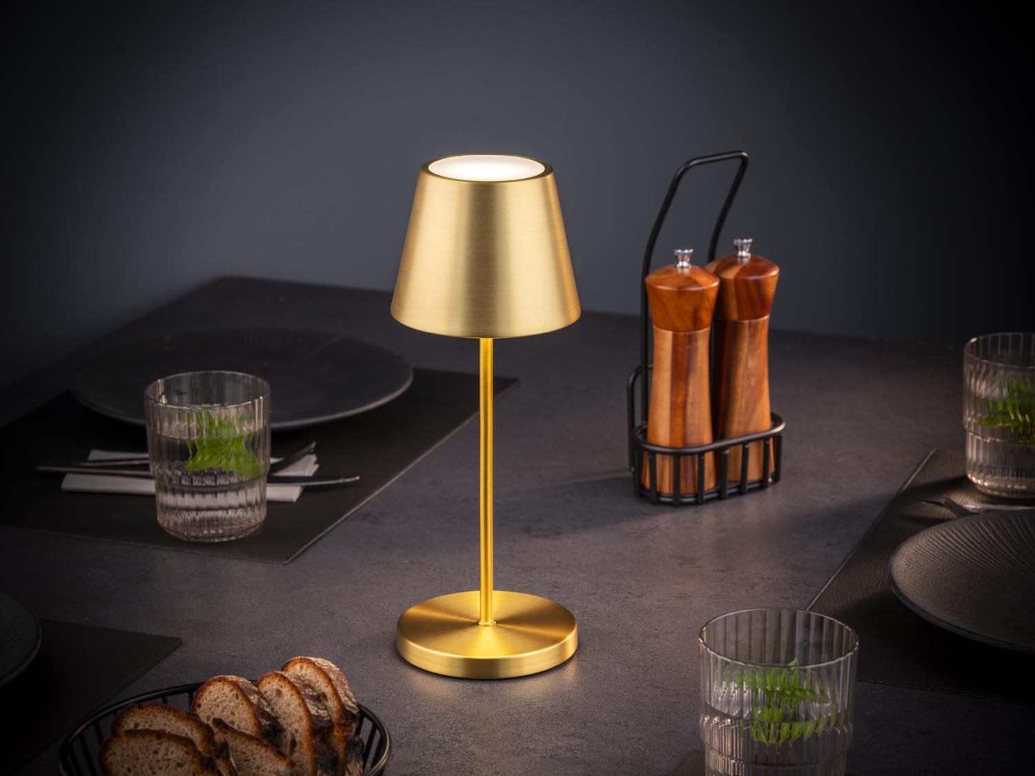 lampa stolní MERLE, kov, zlatá, pr. 11 cm, v. 30,5 cm