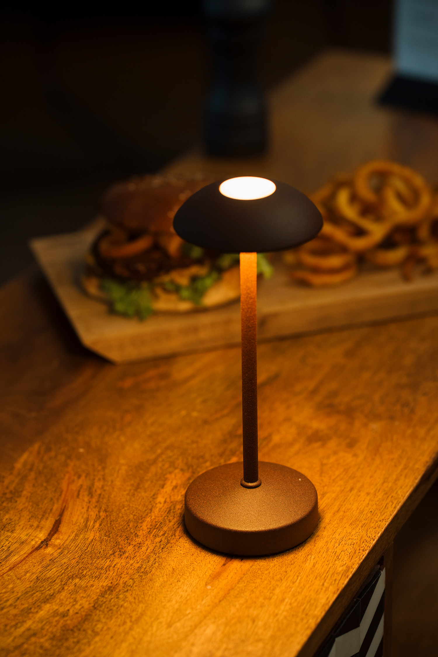 Table lamp -ALVA- O 8 cm, H: 20 cm metal, colour: rust-coloured 1x LED 1,0 W / 100 lm