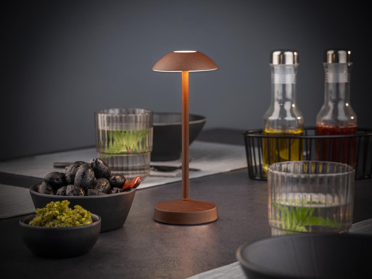 Table lamp -ALVA- O 8 cm, H: 20 cm metal, colour: rust-coloured 1x LED 1,0 W / 100 lm