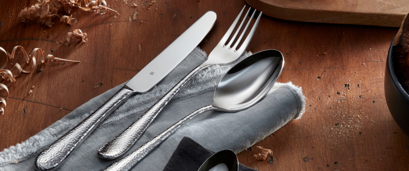 SITELLO s jemně tepaným povrchem